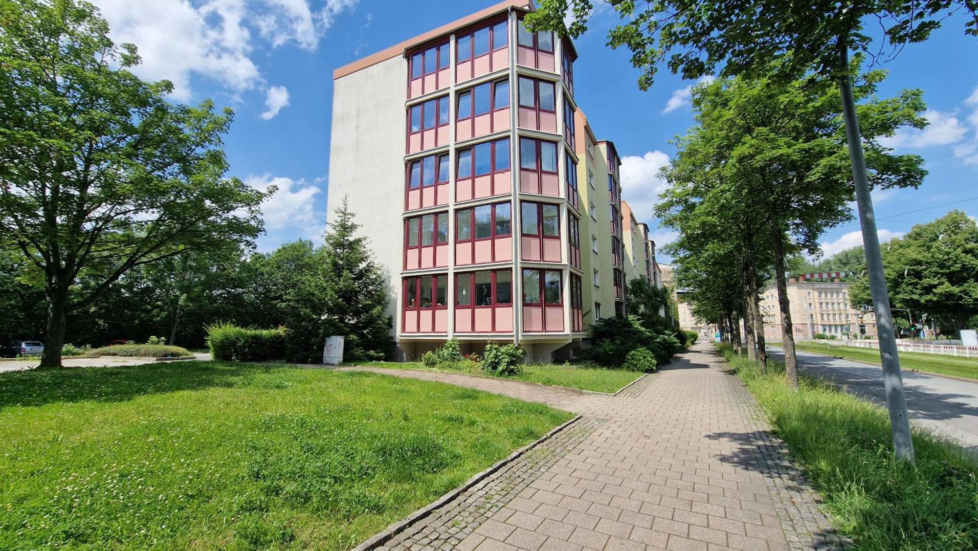 Zentrum Apartment - Oled Tv - Ps4 - Balkon - Parking Chemnitz Exterior photo