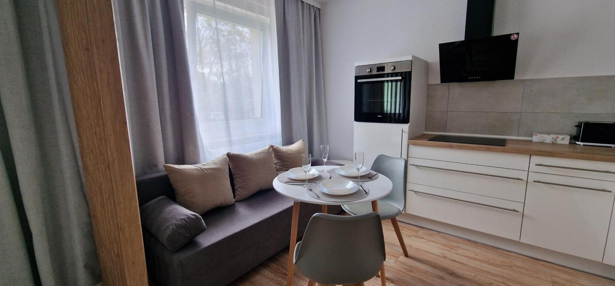 Zentrum Apartment - Oled Tv - Ps4 - Balkon - Parking Chemnitz Exterior photo